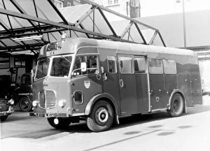 Images Dated 31st May 1965: GLC-LFB appliance fleet -- Emergency Tender