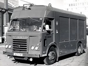 Images Dated 31st May 1966: GLC-LFB appliance fleet -- hose laying lorry