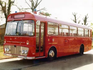 Images Dated 31st May 1975: GLC-LFB Breathing Apparatus Coach (BAC)