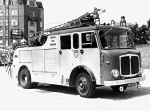 April Gallery: GLC-LFB - Dual purpose pump-escape fire engine