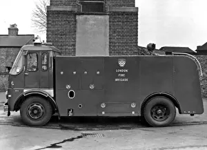 GLC-LFB - Foam Tender at Edmonton