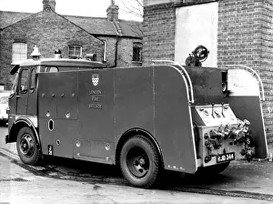 GLC-LFB - Foam Tender at Edmonton