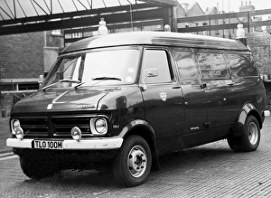 Images Dated 31st May 1974: GLC-LFB Forced entry and lighting unit at Clapham