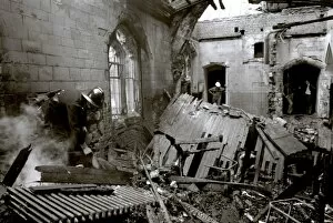 Images Dated 31st May 1974: GLC-LFB IRA bombing of the Palace of Westminster