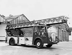 GLC-LFB - Turntable Ladder at Plaistow