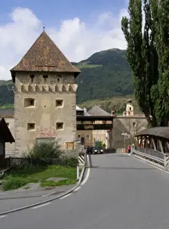 Townscape Prints: Glorenza, gateway to medieval town