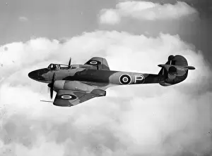 Gloster Meteor F1 EE227