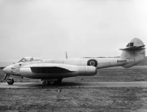 Derwent Prints: Gloster Meteor F4 RA435