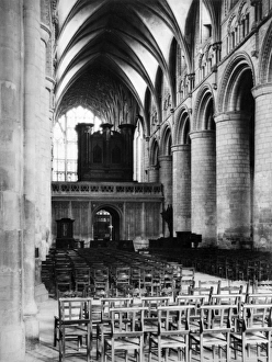Images Dated 7th February 2011: Gloucester Cathedral