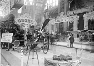 Aerienne Gallery: Gnome and Bleriot stands at the Exposition International