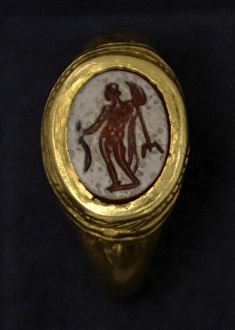 Goldsmith Gallery: God Neptune depict in a ring. 1-100