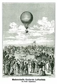 Royal Aeronautical Society Gallery: Godards balloon ascent from the Tivoli Gardens, Copenhagen