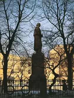 GOGOL, Nikolai Vasilievich (1809-1852)
