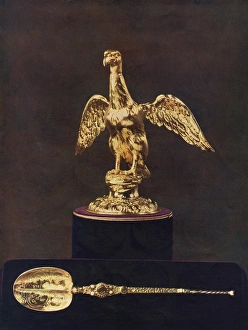 Ampulla Gallery: The Golden Ampulla and the Anointing Spoon