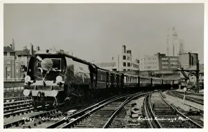 Golden Arrow Railway Locomotive & Train