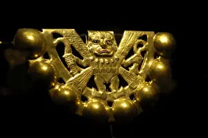 Golden ritual rattle for the waist (3rd c. AD)