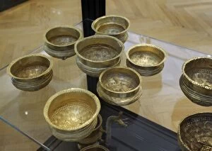 Goldsmith Gallery: Golden vessels. Denmark. The Late Bronze Age. 800-400 BC. Na