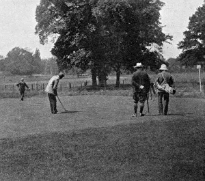 Images Dated 13th September 2020: Golfer James Braid at Wimbledon Park