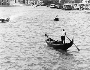 A GONDOLA