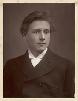 Gordon Craig / Sepia Photo