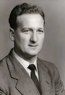 Gordon McLennan, communist and political activist