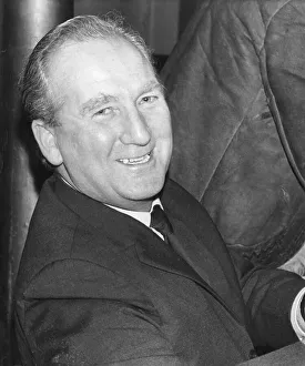 Gordon McLennan, communist and political activist