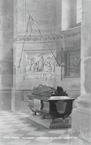 Crafted Prints: The Gordon Monument at St. Paul's Cathedral
