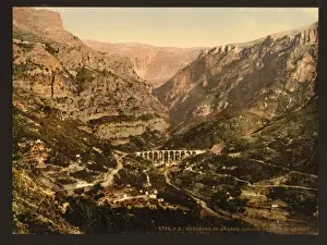 Gourdon, gorge of the wolf, the bridge, Grasse, France