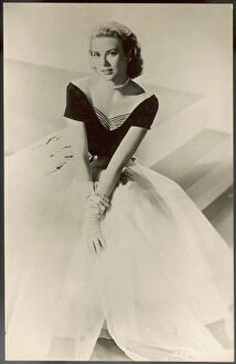 Dress Gallery: Grace Kelly / Postcard