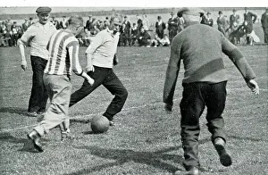 Veterans Prints: Grandfathers of football, Derby and Crewe Railway Veterans