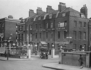 Mixture Gallery: Great Central Filling Station, Marylebone Road, London