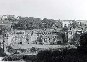Great Hall of Bishops Palace, St David s, Pembrokeshire