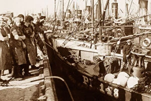 Scotch Collection: Great Yarmouth herring fleet and fish girls early 1900s
