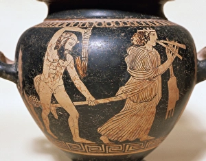 Greek art. 5th century BC. Classic period. Stamnos. Red figu Greek art. 5th century BC. Classic period. Stamnos. Red figu