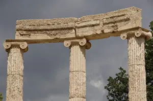 Greek Art. The Philippeion. 4th century B. C