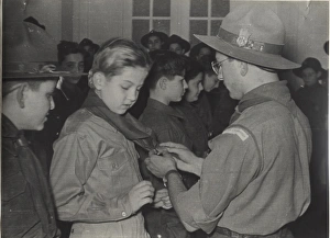 Adjusting Gallery: Greek boy scouts and leaders