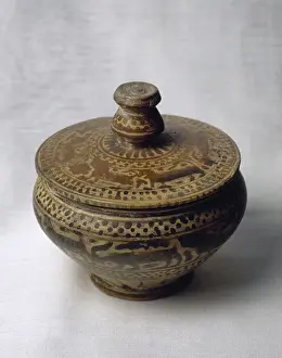 Motif Prints: Greek pottery. Pyx. 7th-6th century BC. From Corinth