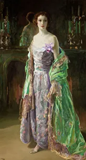 Images Dated 13th September 2010: The Green Coat