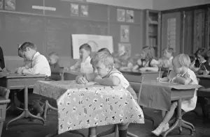 School Room Prints: Greenbelt schoolroom