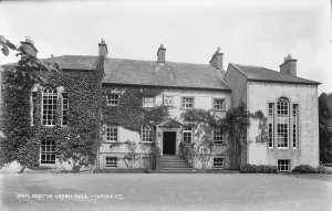 Gretta Green Hall