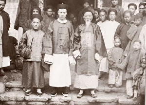 Stree Collection: Group of chinese men and children, c. 1900
