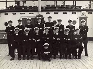 Images Dated 3rd April 2017: Group photo, HMS Worcester