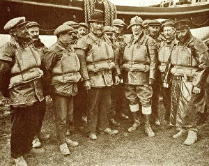 Peaked Collection: Group photo, Lifeboat Crew