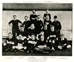 Images Dated 7th March 2019: Group photo, South African Rugby Team in London