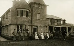 Detachment Prints: Group of staff & patients, Mansford House