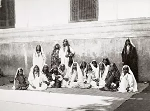 Blanket Collection: Group of women from Cashmere, Kashmir, india, 1860 s