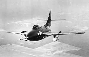 Grumman F9F-8 Cougar