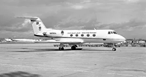 Emirates Prints: Grumman G-1159 Gulfstream II N829GA