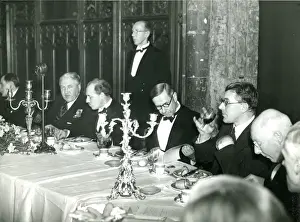 Guildhall Prints: Guests at the Royal Aeronautical Society?s 80th annivers?