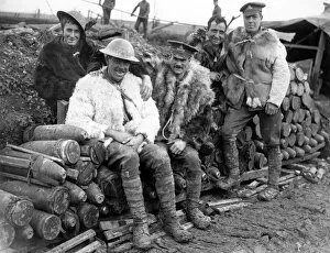 Gunner Gallery: Gunners in sheepskin coats, Bazentin, France, WW1